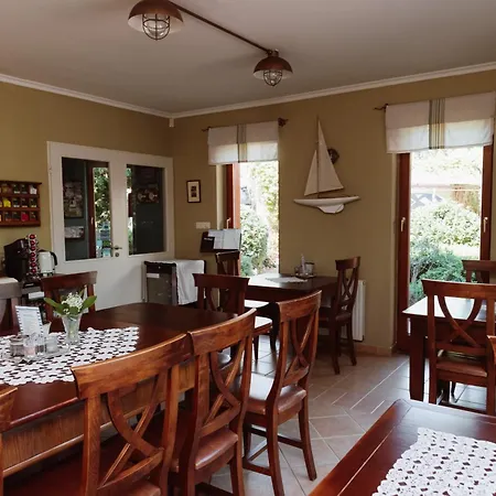 B&B Hullam 4*