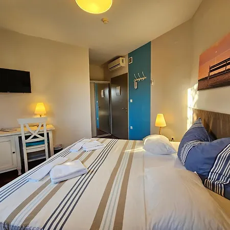 Hullam 4* Balatonmariafurdo