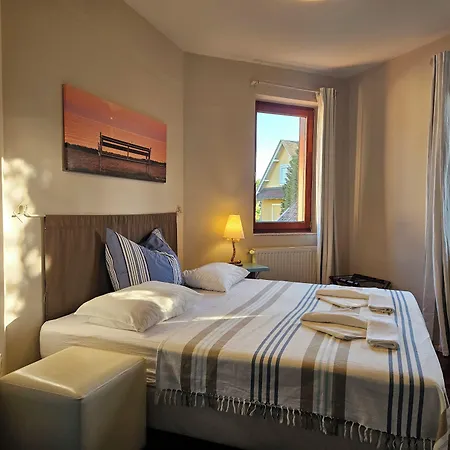 Hullam Bed & Breakfast