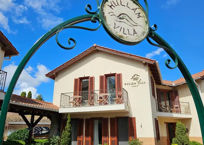 Hullam Balatonmáriafürdő