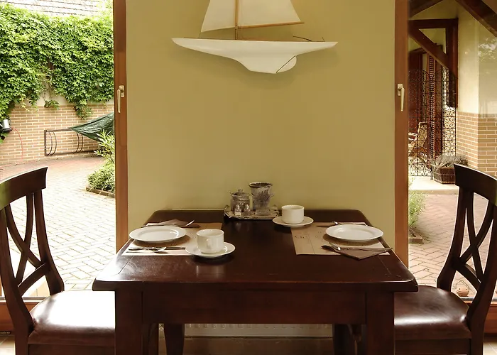 Hullam 4* Balatonmáriafürdő