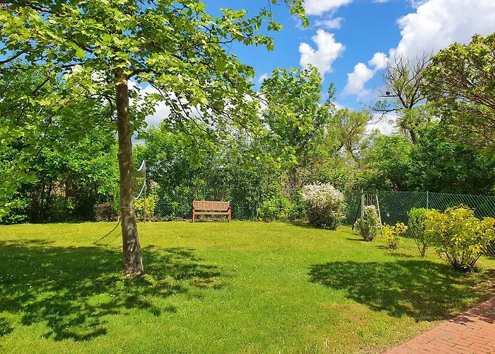 Bed & Breakfast Hullam 4*