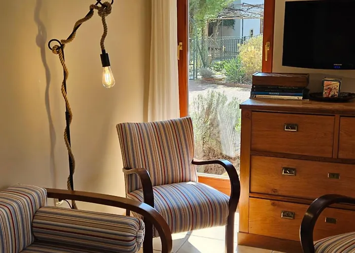 Hullam 4* Balatonmáriafürdő